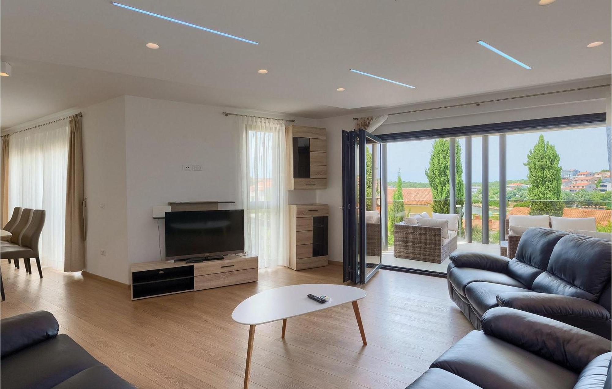 Valsabion Holiday home *
