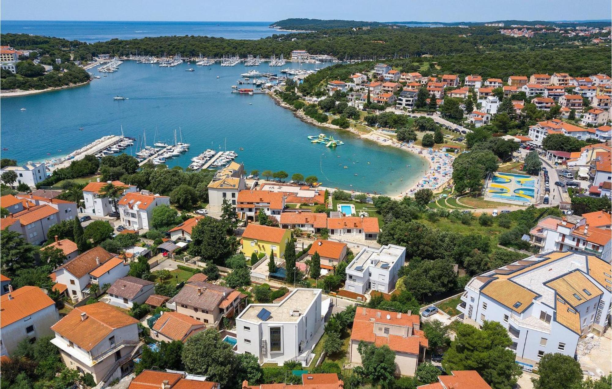 Valsabion Holiday home Pula